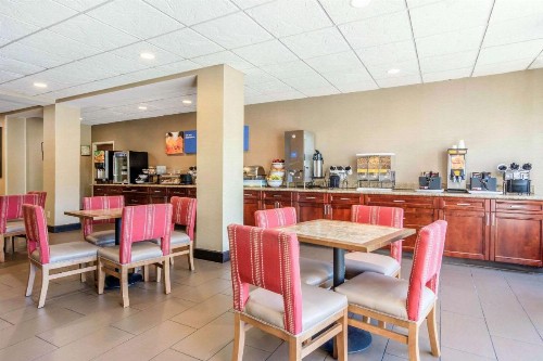 Comfort Inn Downtown Atlanta - image 29
