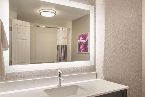 La Quinta by Wyndham Atlanta Perimeter Medical - image 16