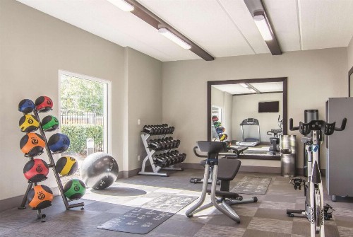 La Quinta by Wyndham Atlanta Perimeter Medical - image 33