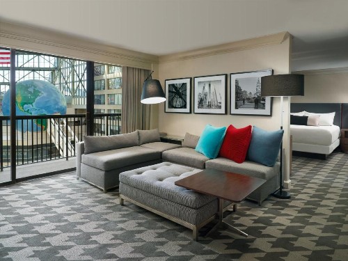 Omni Atlanta Hotel at CNN Center - image 17