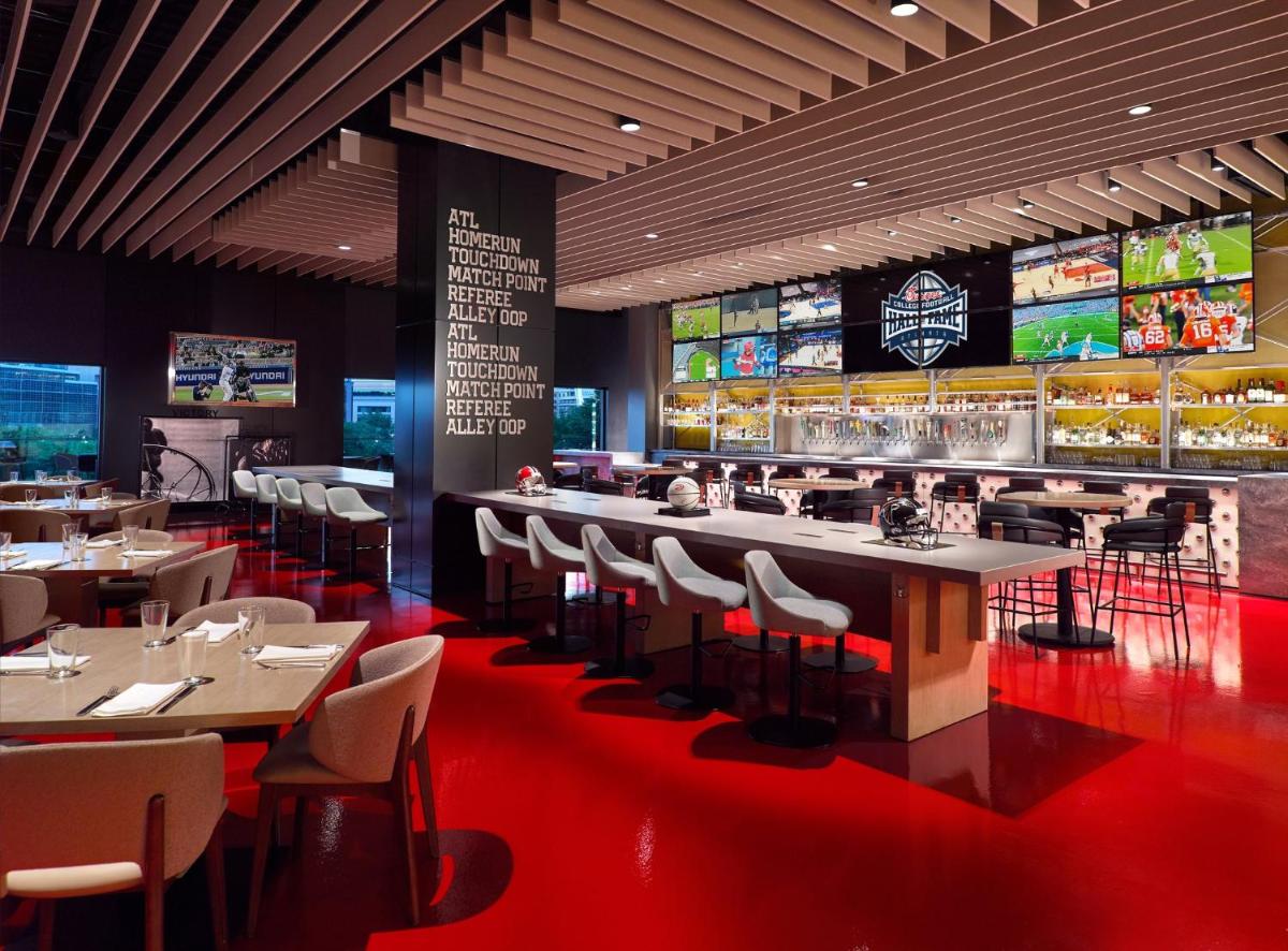 Omni Atlanta Hotel at CNN Center - image 6