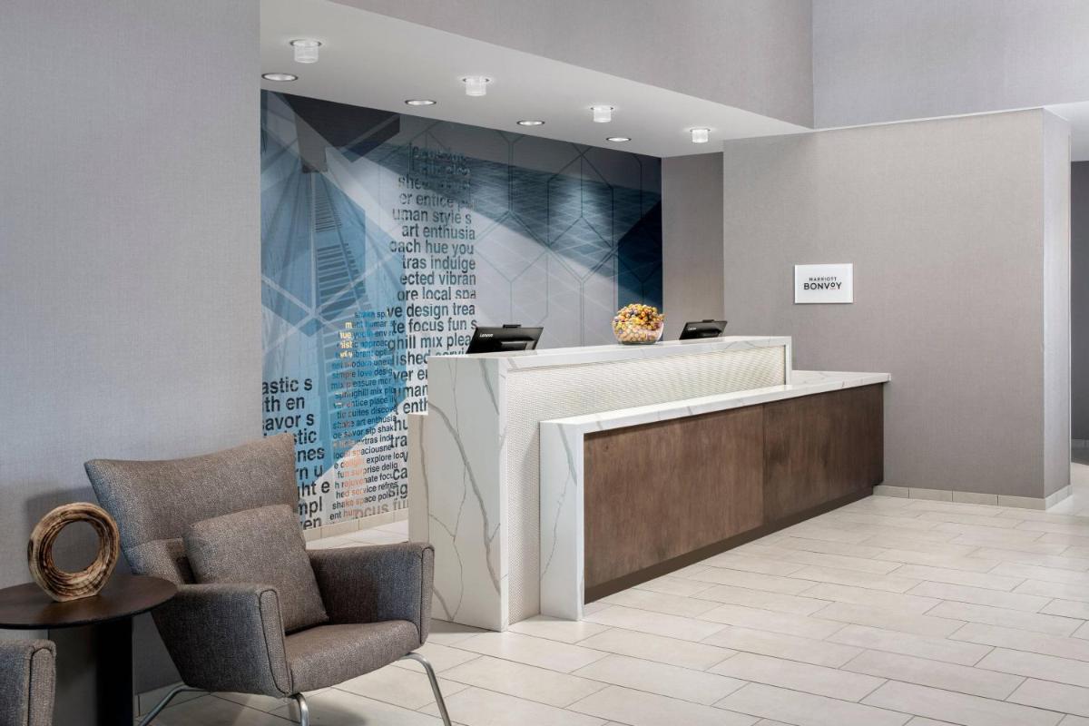 SpringHill Suites by Marriott Atlanta Perimeter Center - image 4