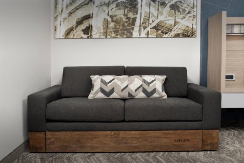 SpringHill Suites by Marriott Atlanta Perimeter Center - image 9