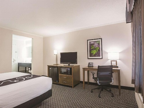 La Quinta by Wyndham Atlanta Midtown - Buckhead - image 17