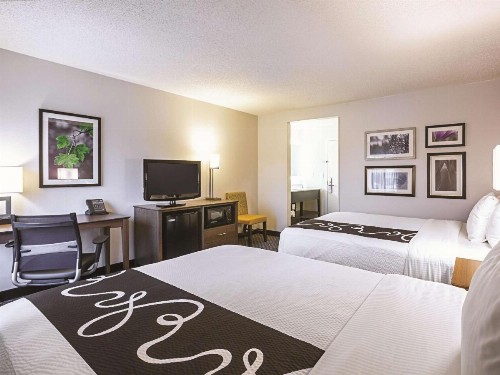La Quinta by Wyndham Atlanta Midtown - Buckhead - image 33