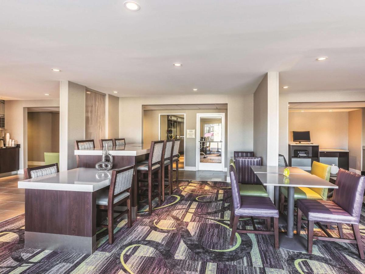 La Quinta by Wyndham Atlanta Midtown - Buckhead - image 6