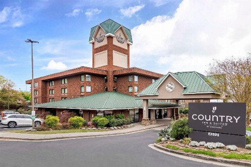 Country Inn & Suites by Radisson Atlanta Galleria Ballpark GA - image 1