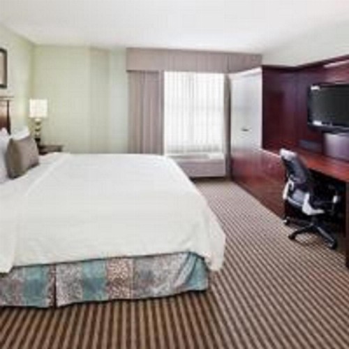 Holiday Inn Express Hotel & Suites Atlanta Buckhead an IHG Hotel - image 32