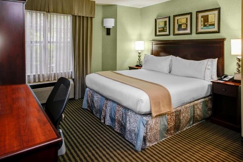 Holiday Inn Express Hotel & Suites Atlanta Buckhead an IHG Hotel - image 38