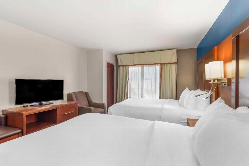 Comfort Suites Atlanta Airport - image 14