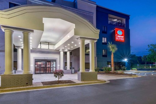 Comfort Suites Atlanta Airport - image 4