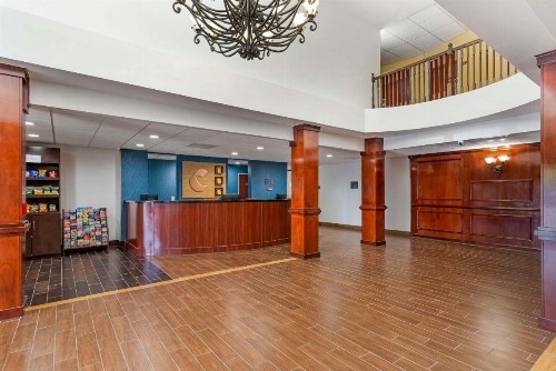 Comfort Suites Atlanta Airport - image 6