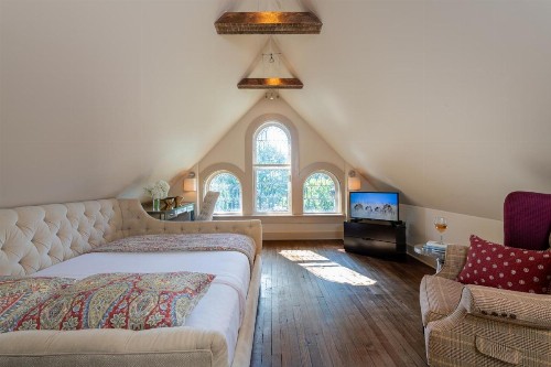 Stonehurst Place Bed & Breakfast - image 41