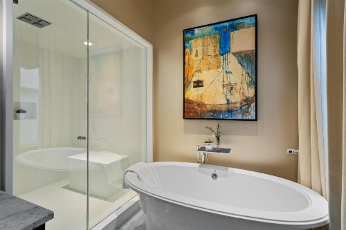 Stonehurst Place Bed & Breakfast - image 6