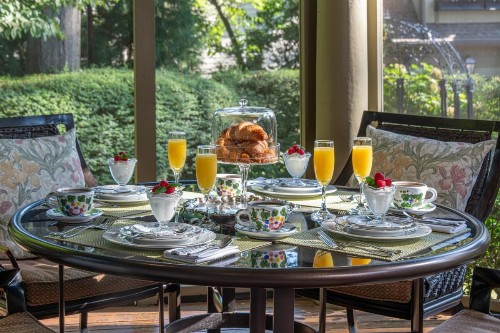 Stonehurst Place Bed & Breakfast - image 7