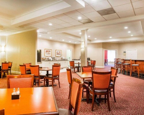 Clarion Hotel & Conference Center North Atlanta - image 14