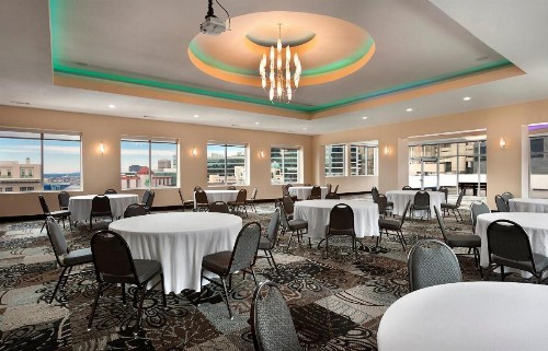 Holiday Inn Express & Suites - Atlanta Downtown an IHG Hotel - image 11