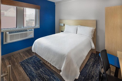Holiday Inn Express & Suites - Atlanta Downtown an IHG Hotel - image 40