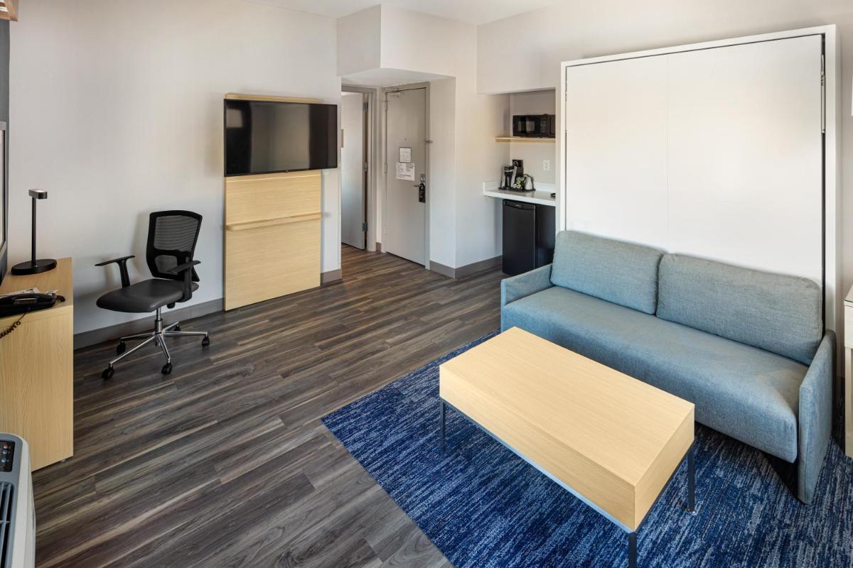 Holiday Inn Express & Suites - Atlanta Downtown an IHG Hotel - image 5
