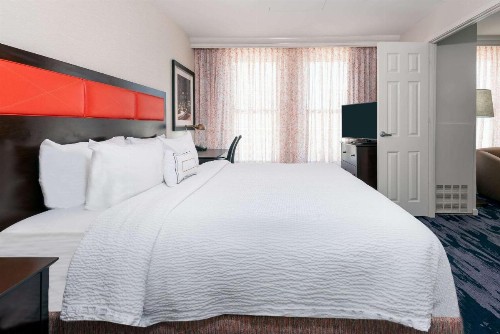 Fairfield Inn & Suites by Marriott Atlanta Downtown - image 13