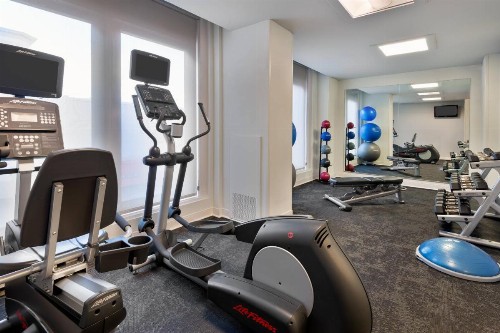 Fairfield Inn & Suites by Marriott Atlanta Downtown - image 15