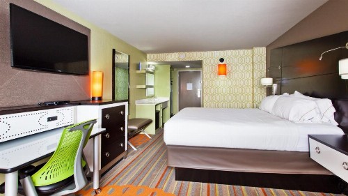 Holiday Inn Express Atlanta NW - Galleria Area an IHG Hotel - image 14