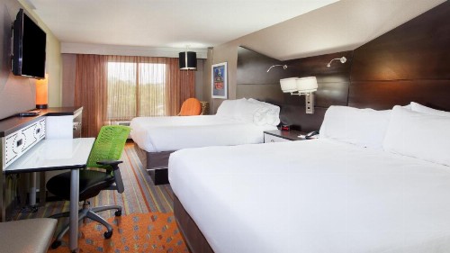 Holiday Inn Express Atlanta NW - Galleria Area an IHG Hotel - image 15