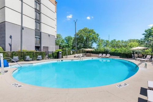 Holiday Inn Express Atlanta NW - Galleria Area an IHG Hotel - image 30