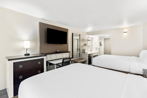 Holiday Inn Express Atlanta NW - Galleria Area an IHG Hotel - image 45