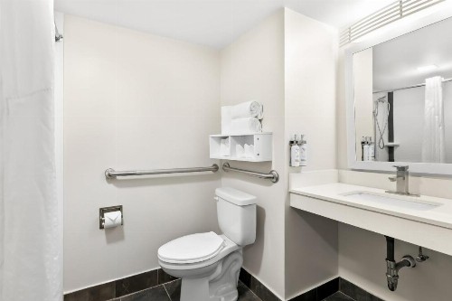 Holiday Inn Express Atlanta NW - Galleria Area an IHG Hotel - image 48