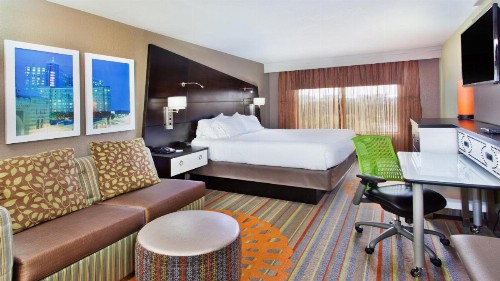 Holiday Inn Express Atlanta NW - Galleria Area an IHG Hotel - image 9