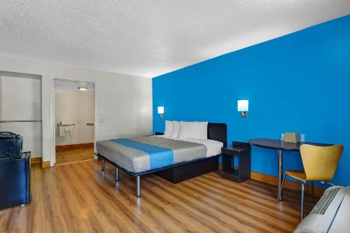 Motel 6-Atlanta GA - image 13