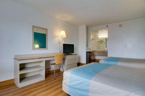 Motel 6-Atlanta GA - image 19