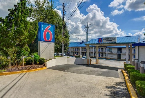 Motel 6-Atlanta GA - image 6