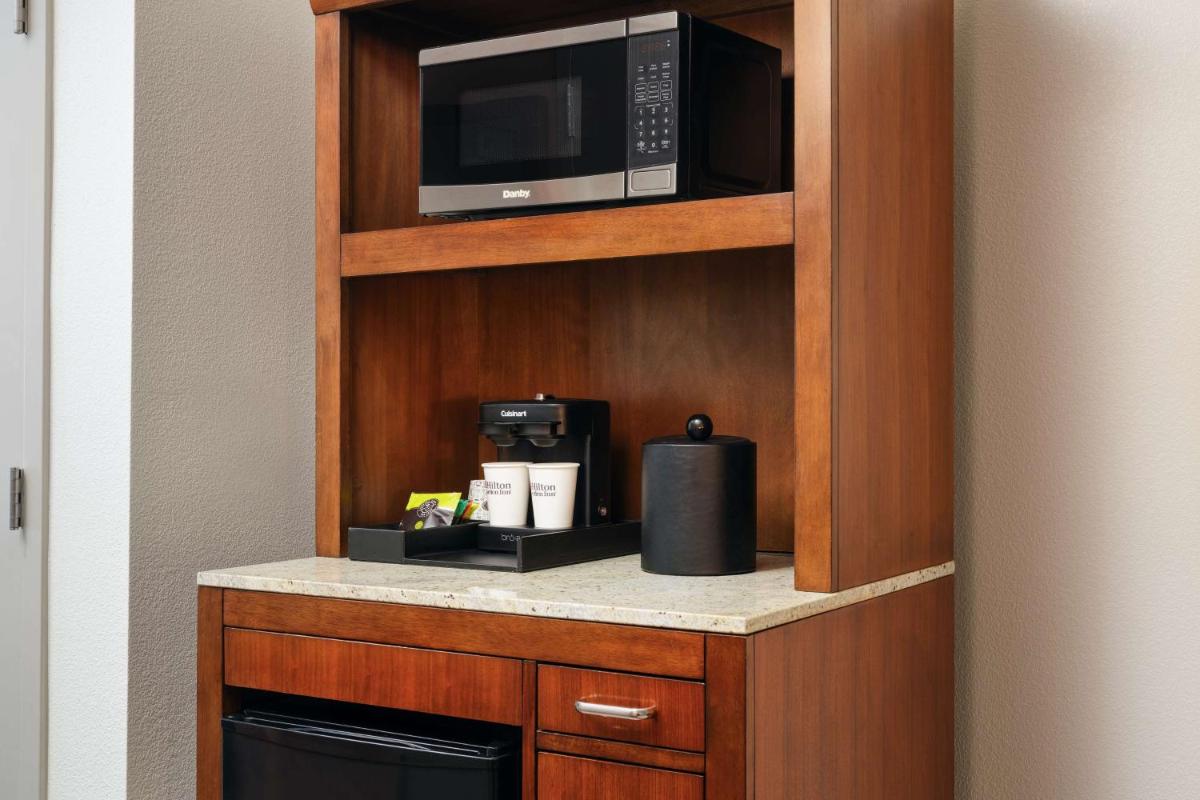 Hilton Garden Inn Atlanta Midtown - image 4