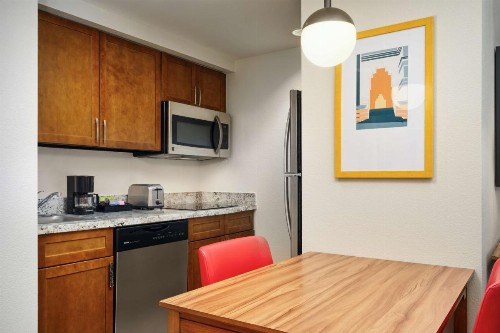 Homewood Suites Atlanta Midtown - image 22