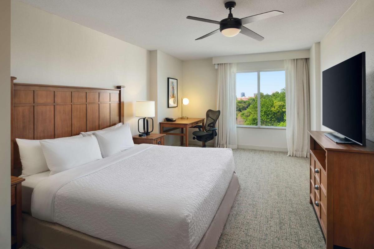 Homewood Suites Atlanta Midtown - image 3
