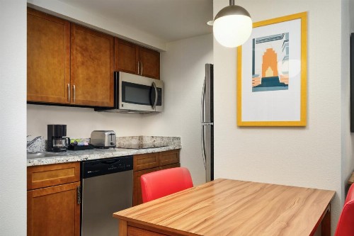 Homewood Suites Atlanta Midtown - image 31