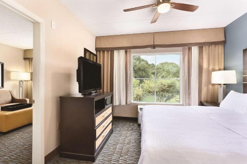 Homewood Suites Atlanta Airport North - image 18