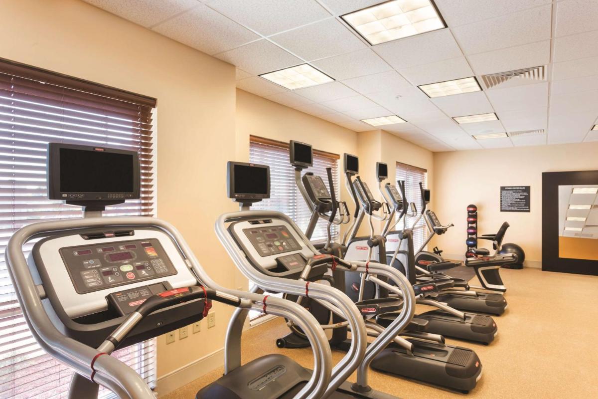 Homewood Suites Atlanta Airport North - image 7