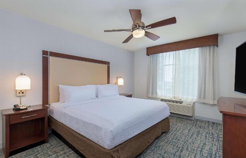 Homewood Suites Atlanta/Perimeter Center - image 10