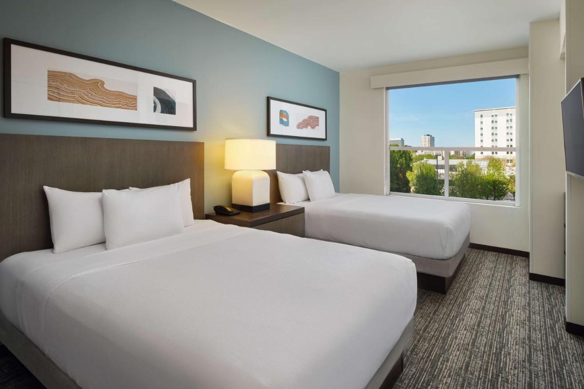 Hyatt House Atlanta Downtown - image 7