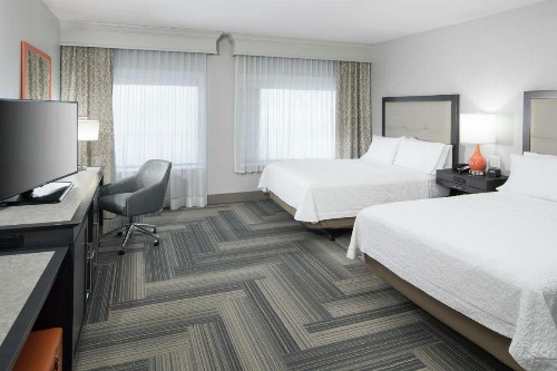 Hampton Inn & Suites by Hilton Atlanta Perimeter Dunwoody - image 14