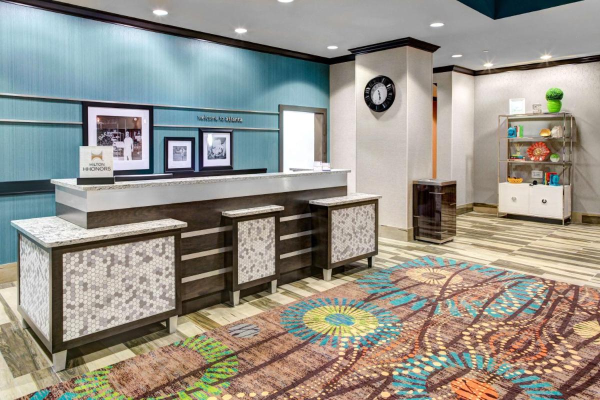 Hampton Inn & Suites by Hilton Atlanta Perimeter Dunwoody - image 3