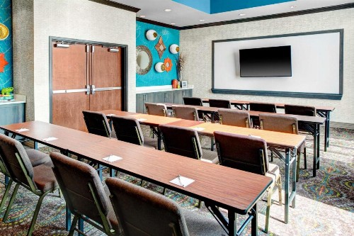 Hampton Inn & Suites by Hilton Atlanta Perimeter Dunwoody - image 35