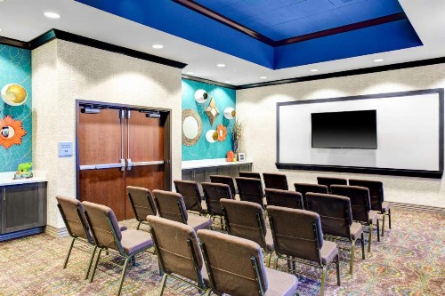 Hampton Inn & Suites by Hilton Atlanta Perimeter Dunwoody - image 36