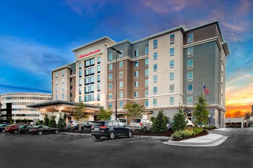 Hampton Inn & Suites by Hilton Atlanta Perimeter Dunwoody - image 39