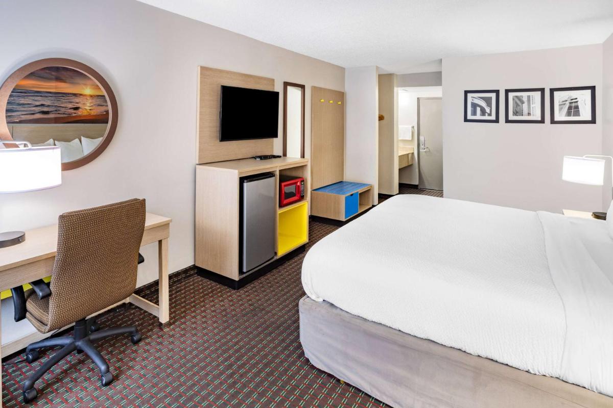 Days Inn by Wyndham Hartsfield Jackson Atlanta Airport West - image 6