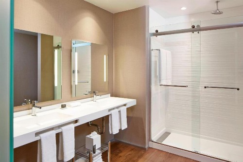AC Hotel by Marriott Atlanta Buckhead at Phipps Plaza - image 11
