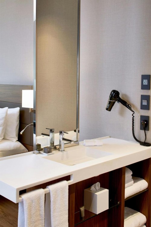 AC Hotel by Marriott Atlanta Buckhead at Phipps Plaza - image 25